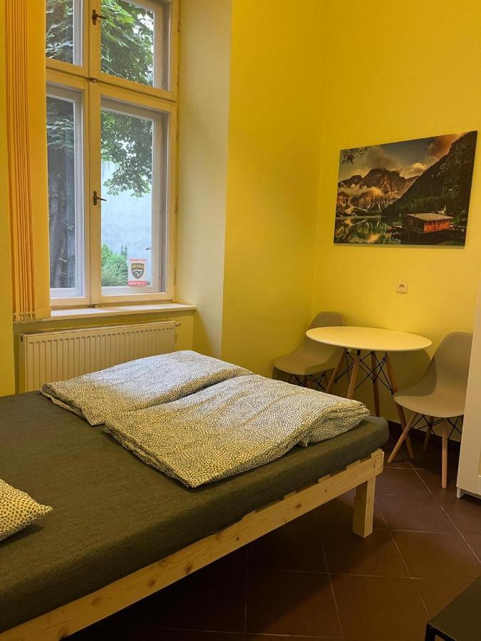 Batorego Lovely Rooms Krakau Exterior foto
